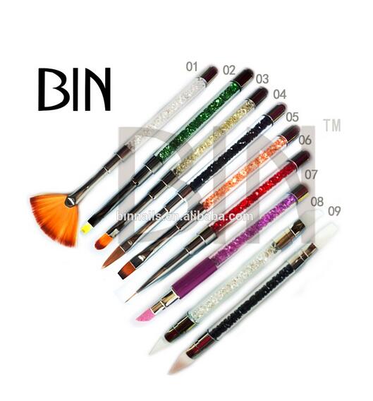 BIN nail brush