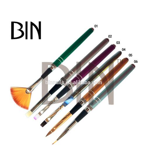 BIN nail brush